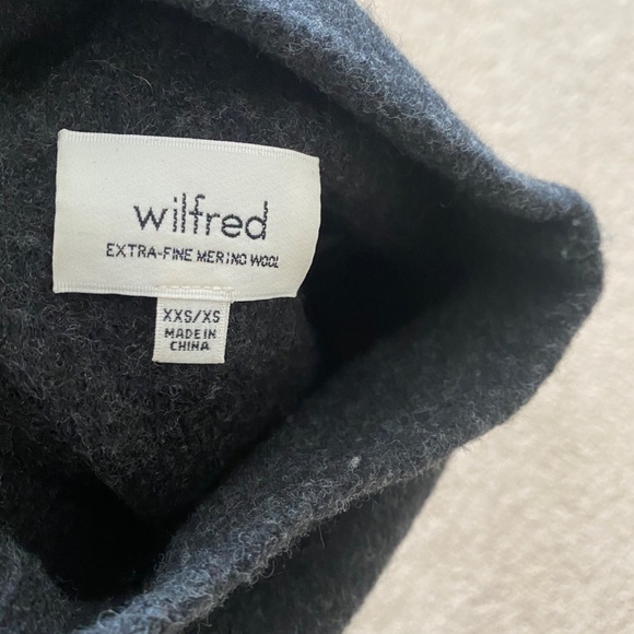 Aritzia Wilfred Wool Touraine Sweater Poncho XS - Picture 4 of 4